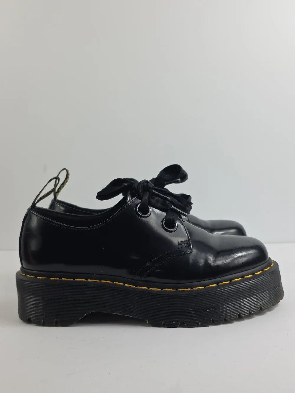 Dr. Martens Holly Black Patent Leather Platform Women's Shoes Size 9